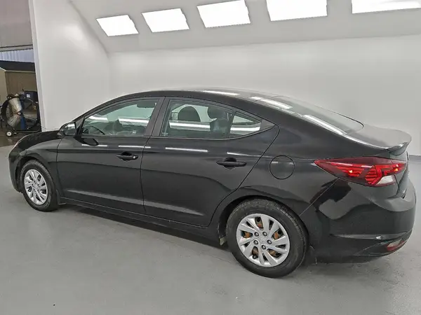 KMHD74LF0LU065606 2020 HYUNDAI ELANTRA - Image 2