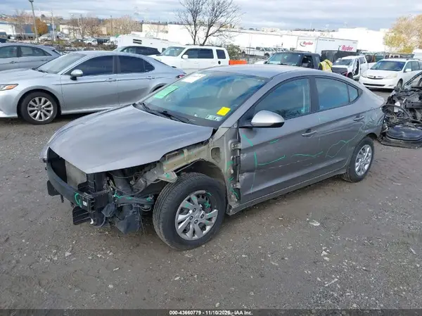 KMHD74LF0LU070563 2020 HYUNDAI ELANTRA - Image 2