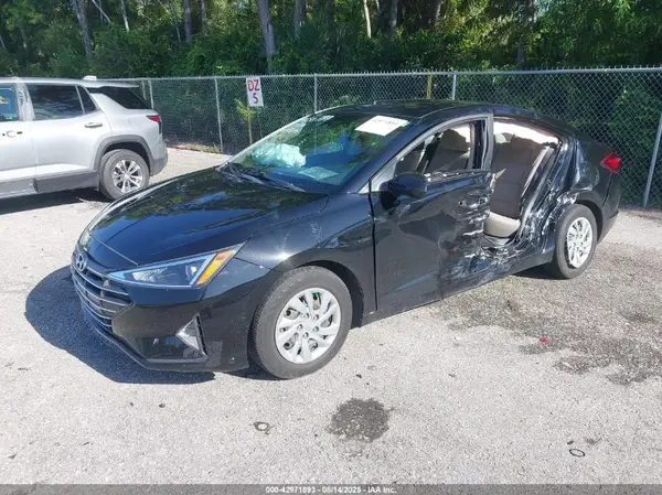 KMHD74LF0LU078467 2020 HYUNDAI ELANTRA - Image 2