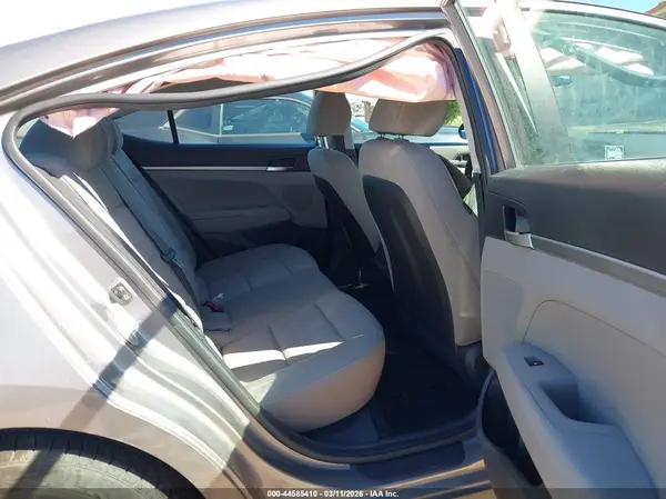 KMHD74LF0LU902676 2020 HYUNDAI ELANTRA - Image 8