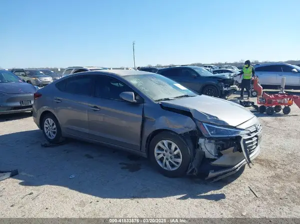 KMHD74LF0LU913385 2020 HYUNDAI ELANTRA - Image 1