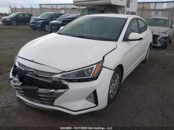 KMHD74LF0LU947746 2020 HYUNDAI ELANTRA - Image 2