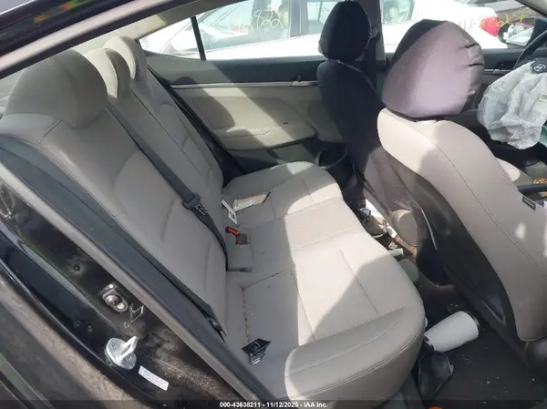 KMHD74LF0LU951649 2020 HYUNDAI ELANTRA - Image 8