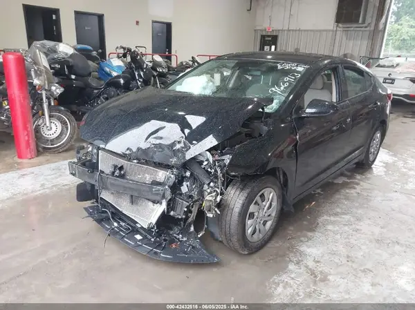 KMHD74LF0LU966913 2020 HYUNDAI ELANTRA - Image 2