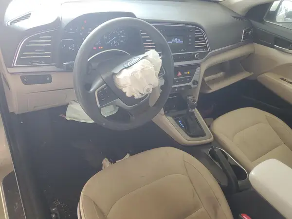 KMHD74LF1HU096757 2017 HYUNDAI ELANTRA - Image 8