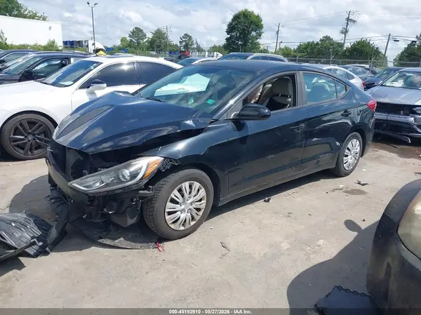 KMHD74LF1HU116442 2017 HYUNDAI ELANTRA - Image 2