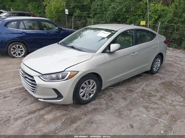 KMHD74LF1HU122130 2017 HYUNDAI ELANTRA - Image 2