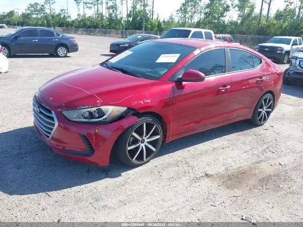 KMHD74LF1HU162353 2017 HYUNDAI ELANTRA - Image 2