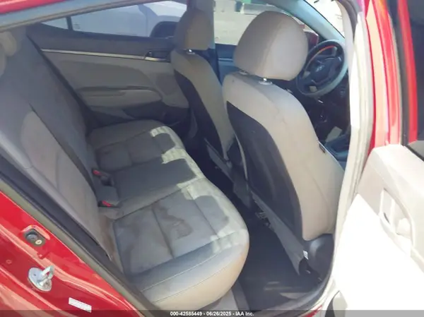 KMHD74LF1HU162353 2017 HYUNDAI ELANTRA - Image 8