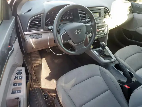 KMHD74LF1HU171019 2017 HYUNDAI ELANTRA - Image 8