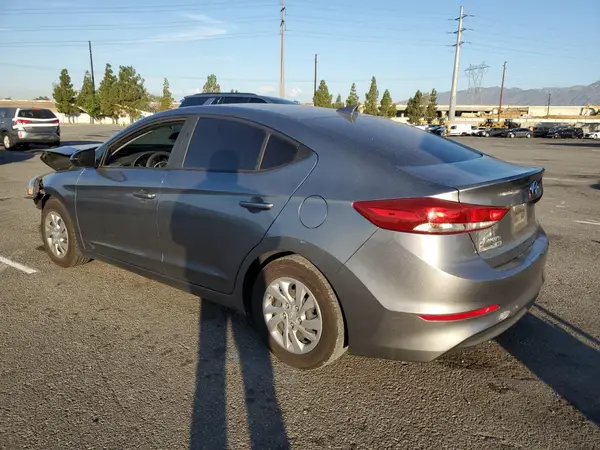 KMHD74LF1HU303874 2017 HYUNDAI ELANTRA - Image 2