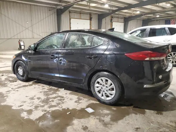 KMHD74LF1HU321050 2017 HYUNDAI ELANTRA - Image 2