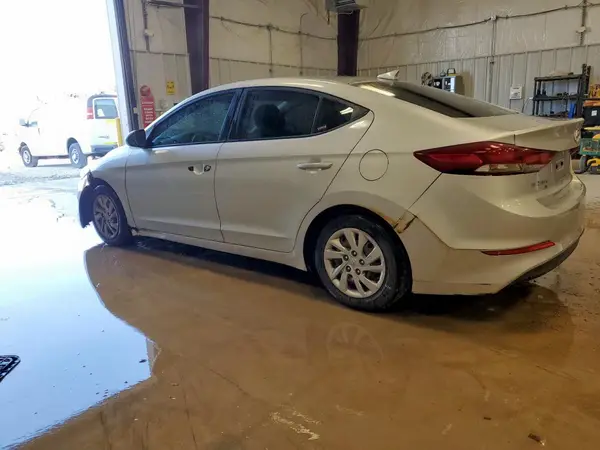 KMHD74LF1HU325809 2017 HYUNDAI ELANTRA - Image 2