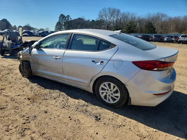 KMHD74LF1HU326877 2017 HYUNDAI ELANTRA - Image 2