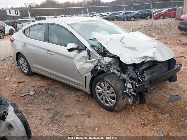 KMHD74LF1HU372452 2017 HYUNDAI ELANTRA - Image 1