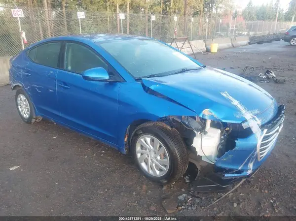 KMHD74LF1HU395858 2017 HYUNDAI ELANTRA - Image 1
