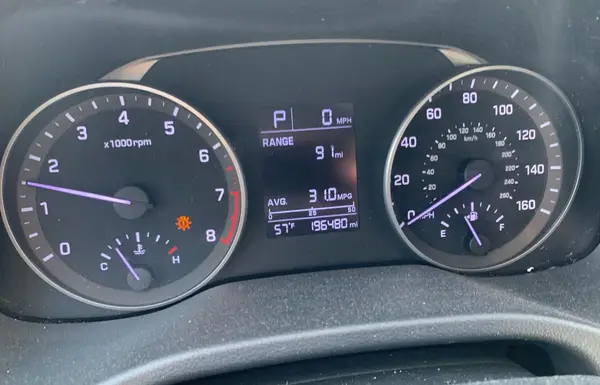 KMHD74LF1HU400721 2017 HYUNDAI ELANTRA - Image 8