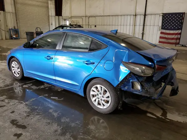 KMHD74LF1HU407135 2017 HYUNDAI ELANTRA - Image 2