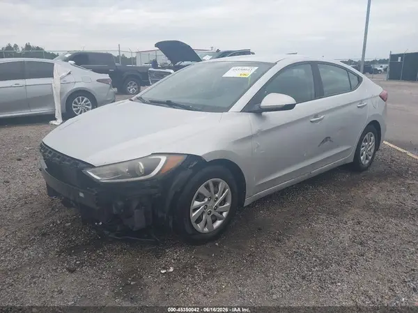 KMHD74LF1HU424792 2017 HYUNDAI ELANTRA - Image 2