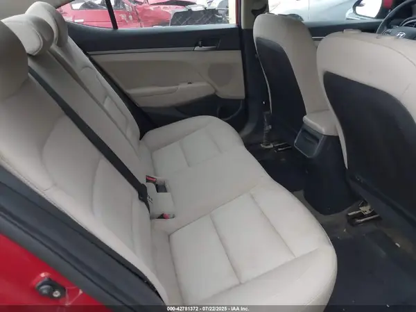 KMHD74LF1HU428616 2017 HYUNDAI ELANTRA - Image 8