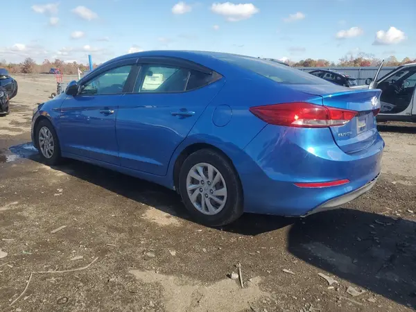KMHD74LF1JU470192 2018 HYUNDAI ELANTRA - Image 2