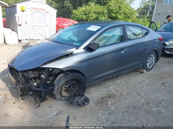 KMHD74LF1JU573001 2018 HYUNDAI ELANTRA - Image 2