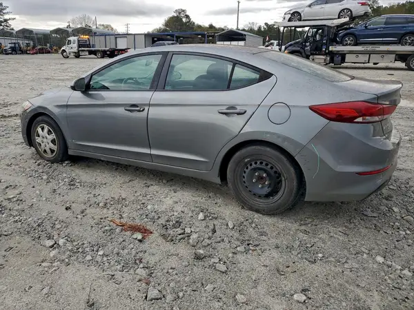 KMHD74LF1JU573466 2018 HYUNDAI ELANTRA - Image 2
