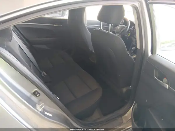 KMHD74LF1JU596391 2018 HYUNDAI ELANTRA - Image 8