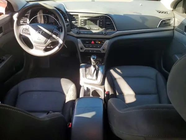 KMHD74LF1JU613237 2018 HYUNDAI ELANTRA - Image 8