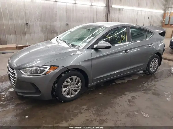 KMHD74LF1JU659621 2018 HYUNDAI ELANTRA - Image 2