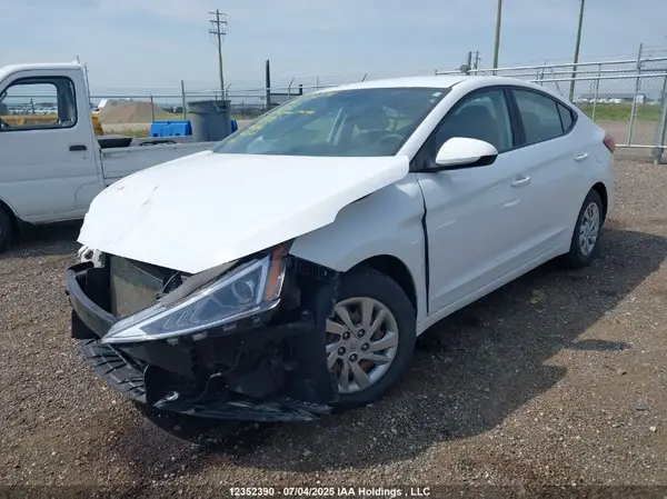 KMHD74LF1KU737901 2019 HYUNDAI ELANTRA - Image 2