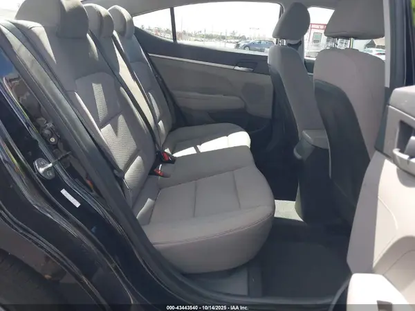 KMHD74LF1KU778318 2019 HYUNDAI ELANTRA - Image 8