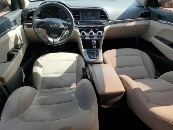 KMHD74LF1KU805257 2019 HYUNDAI ELANTRA - Image 8