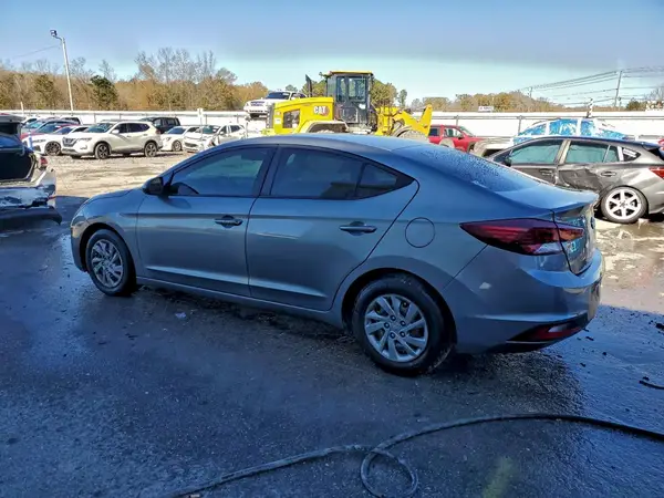 KMHD74LF1KU811415 2019 HYUNDAI ELANTRA - Image 2