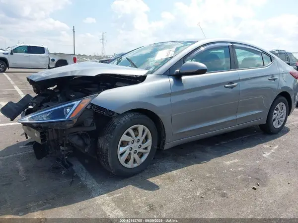 KMHD74LF1KU864843 2019 HYUNDAI ELANTRA - Image 2