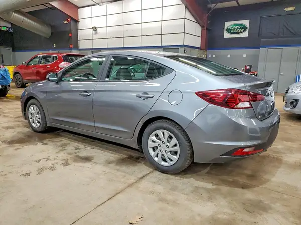 KMHD74LF1KU878564 2019 HYUNDAI ELANTRA - Image 2