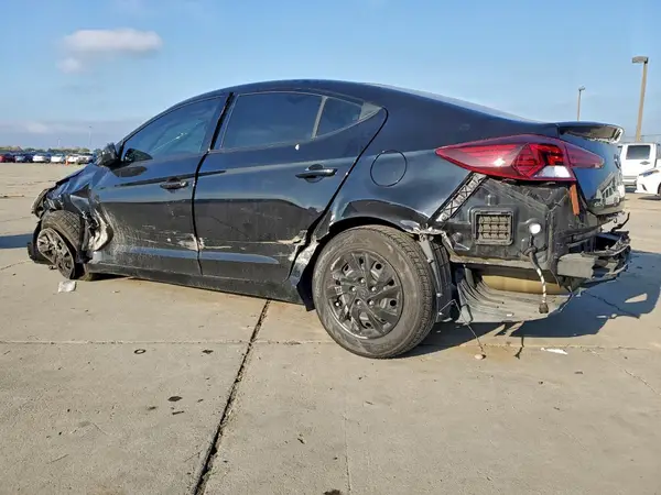 KMHD74LF1LU945228 2020 HYUNDAI ELANTRA - Image 2