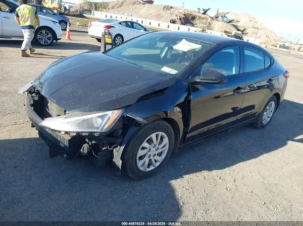 KMHD74LF1LU950557 2020 HYUNDAI ELANTRA - Image 2