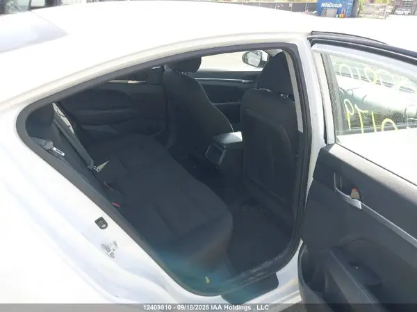 KMHD74LF1LU960179 2020 HYUNDAI ELANTRA - Image 8