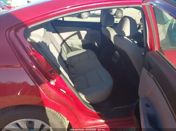 KMHD74LF2HU071236 2017 HYUNDAI ELANTRA - Image 8