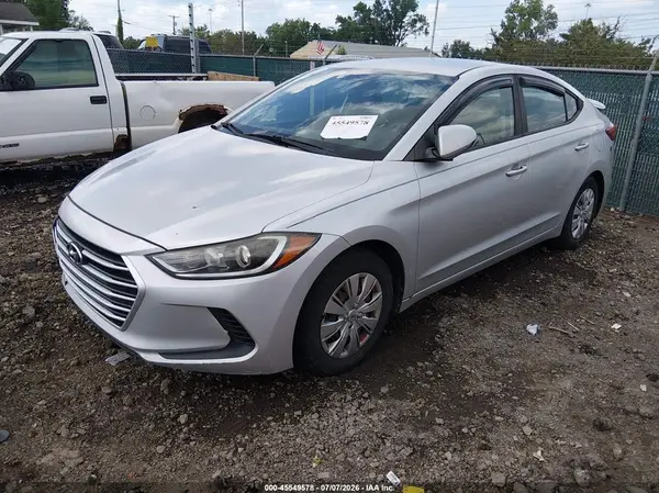 KMHD74LF2HU073066 2017 HYUNDAI ELANTRA - Image 2
