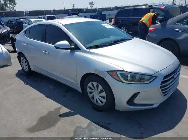 KMHD74LF2HU076453 2017 HYUNDAI ELANTRA - Image 1