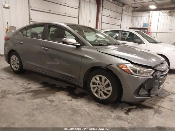 KMHD74LF2HU076596 2017 HYUNDAI ELANTRA - Image 1