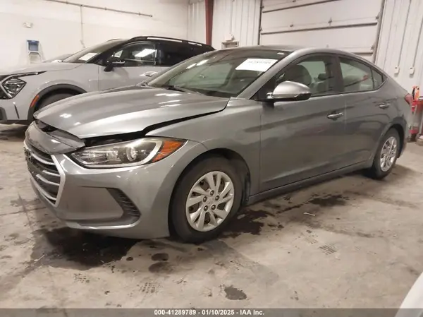 KMHD74LF2HU076596 2017 HYUNDAI ELANTRA - Image 2