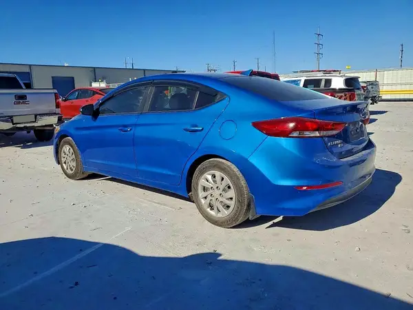 KMHD74LF2HU079725 2017 HYUNDAI ELANTRA - Image 2