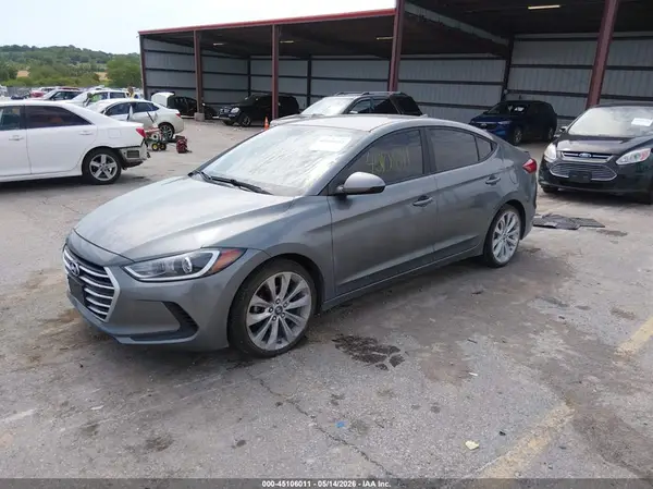 KMHD74LF2HU081006 2017 HYUNDAI ELANTRA - Image 2