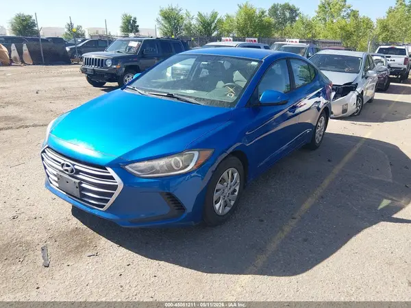KMHD74LF2HU104235 2017 HYUNDAI ELANTRA - Image 2