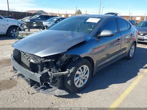 KMHD74LF2HU117535 2017 HYUNDAI ELANTRA - Image 2