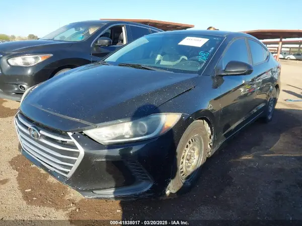 KMHD74LF2HU122590 2017 HYUNDAI ELANTRA - Image 2