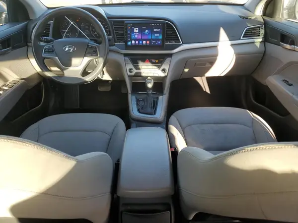 KMHD74LF2HU151636 2017 HYUNDAI ELANTRA - Image 8